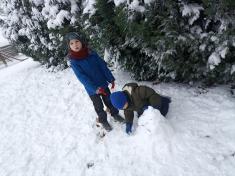 Šikulové a Sovičky si užívají sníh