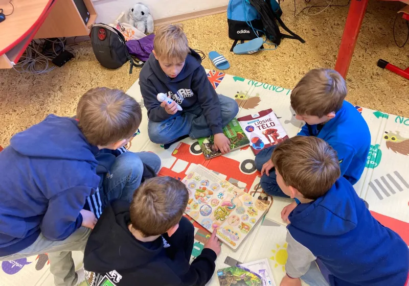 Hodina AJ ve Větřkovicích 01