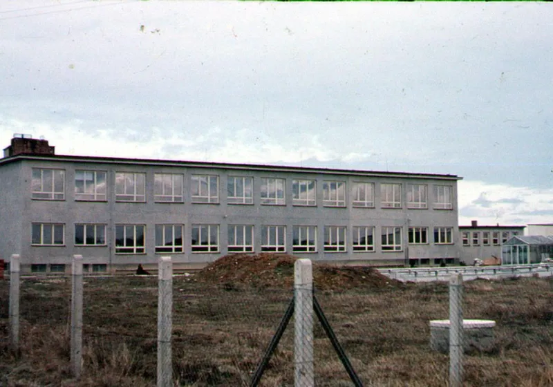 08 BR6188a_0.jpg