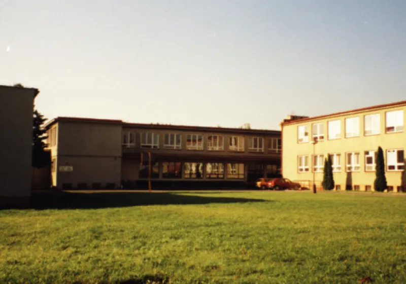 12 01.BMPb9b8_0.jpg